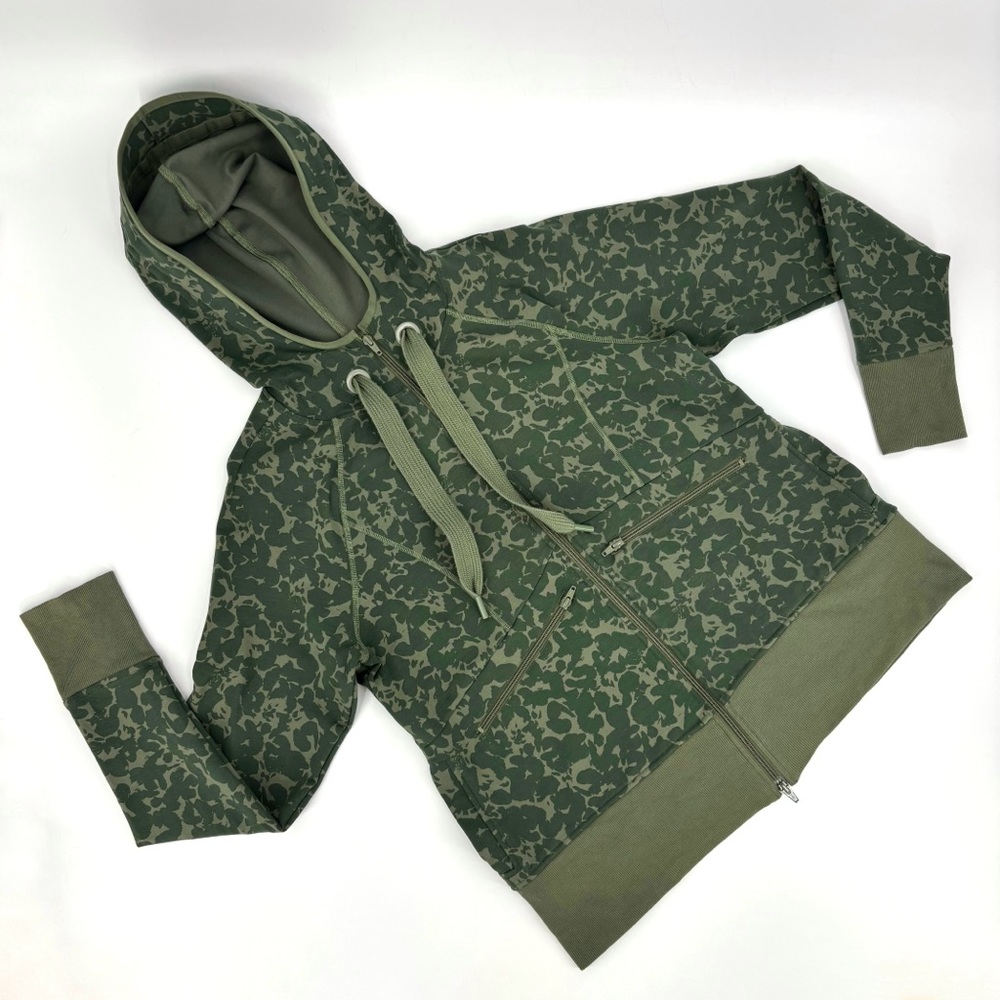Cabi Marathon Jacket # 6030, Olive Green Floral Camo Hoodie, Large